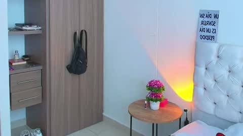 Snapshot of cassian_gold chatting on July 3, 12:00 pm CASSIAN GOLD online show from July 3, 12:00 pm