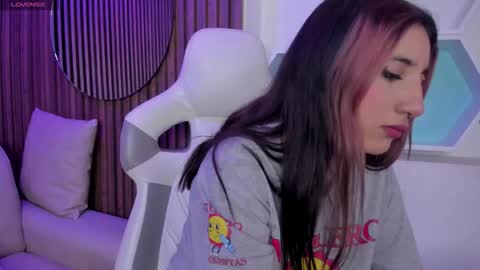 cassidy_evans online show from September 27, 11:37 am