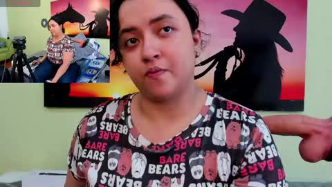 Cassie online show from April 29, 7:53 pm