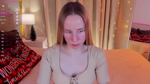 Cassie online show from December 7, 3:25 am
