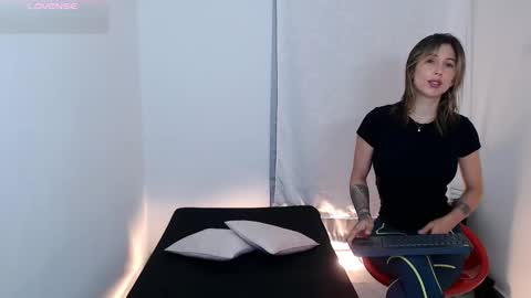 Susana independent model online show from March 25, 12:22 pm