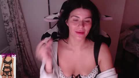 cassiealvarez online show from September 24, 4:05 am