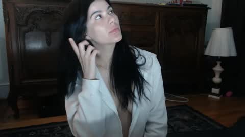 cassiealvarez online show from March 26, 1:55 am