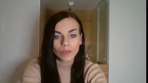 Cassie online show from December 4, 7:44 pm