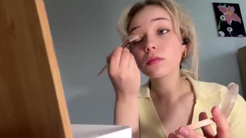 Olivia online show from March 7, 8:11 am