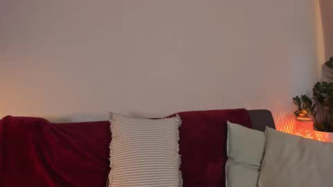  cassandra  online show from October 27, 1:59 pm