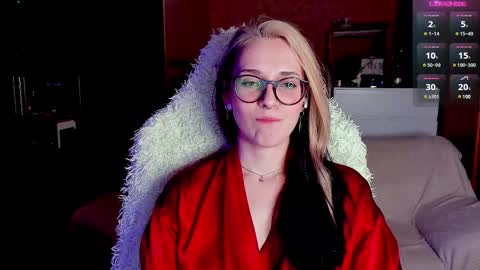 Ellie online show from March 6, 9:42 pm