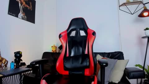 Snapshot of casticatheking chatting on January 14, 10:34 pm Matheo Brown online show from January 14, 10:34 pm