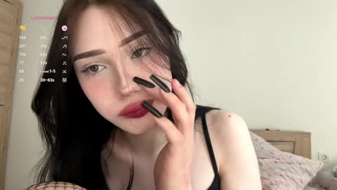 Snapshot of castillioo chatting on April 5, 2:58 pm Trisha online show from April 5, 2:58 pm