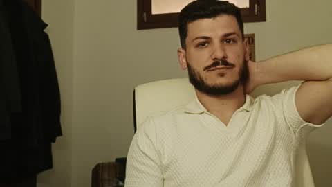 Mike Moreira online show from April 4, 11:29 am