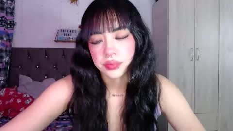 Mila online show from November 7, 7:52 am