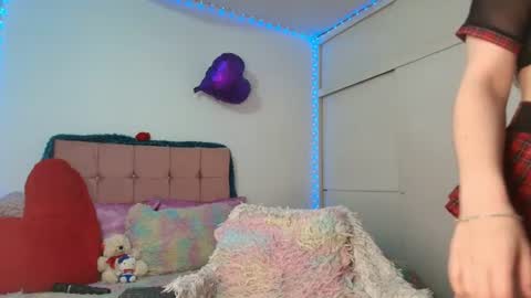 Snapshot of cat_nasty chatting on June 23, 10:30 pm cat_nasty online show from June 23, 10:30 pm
