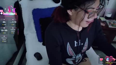 Snapshot of cat_white chatting on October 6, 5:10 pm Cata online show from October 6, 5:10 pm