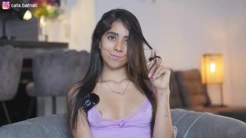 Catalina online show from November 28, 4:42 pm