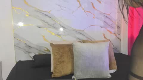 cata_gil1 online show from November 21, 7:01 pm