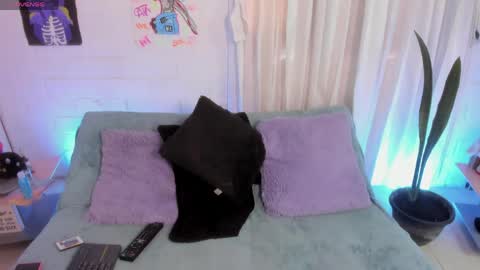 Cata green model independient online show from February 28, 4:52 pm