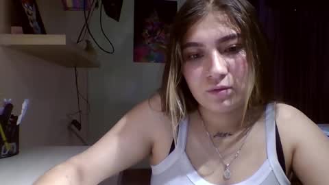 Snapshot of cata_lover1 chatting on February 12, 10:26 pm cata_lover1 online show from February 12, 10:26 pm