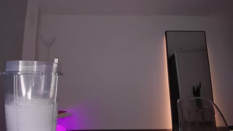 cata_n_cami online show from October 31, 12:11 am