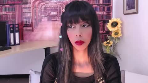 Queen Catalella online show from September 23, 3:09 am