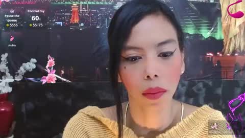 Queen Catalella online show from May 15, 4:08 am