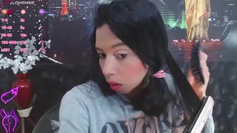 Queen Catalella online show from May 16, 4:20 am