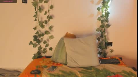 cataleya19__ online show from September 24, 1:25 pm