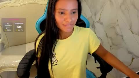 cataleya23_a online show from May 16, 8:18 pm