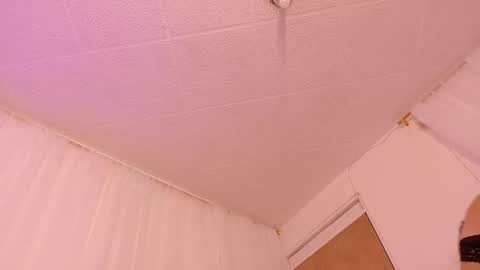 Snapshot of cataleya_rosse1996 chatting on March 25, 7:09 pm Cataleya online show from March 25, 7:09 pm