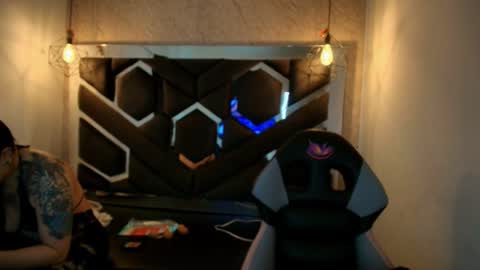 Cataleya online show from February 2, 10:58 am