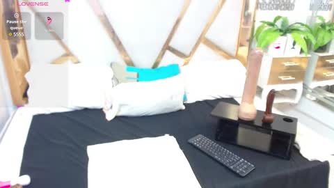 Cata online show from February 5, 7:31 pm