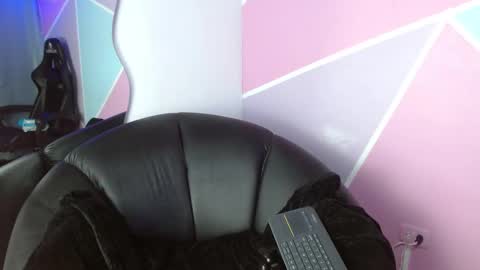 Snapshot of catalina_santana20 chatting on October 21, 8:42 pm Catalina online show from October 21, 8:42 pm