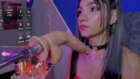 catalina_whore1 online show from May 14, 9:10 pm