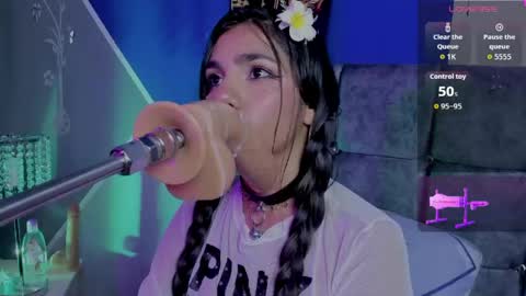 catalina_whore1 online show from May 16, 9:35 pm