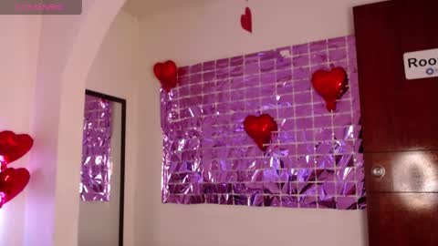 Snapshot of catalinajane1 chatting on April 14, 7:20 pm catalinajane1 online show from April 14, 7:20 pm