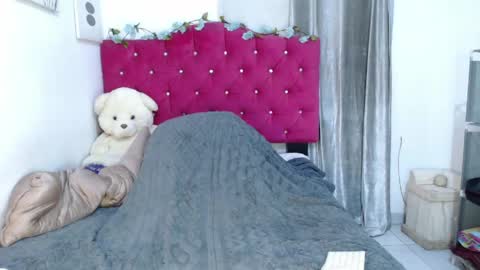 Snapshot of catalinakane chatting on May 29, 11:47 pm Mariacatalinakane online show from May 29, 11:47 pm