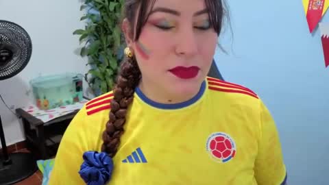 Snapshot of catalinamarpi45 chatting on July 3, 12:11 pm cataleya online show from July 3, 12:11 pm