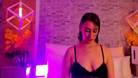 Snapshot of catalinnathompson chatting on November 6, 12:06 pm CatalinnaThompson online show from November 6, 12:06 pm