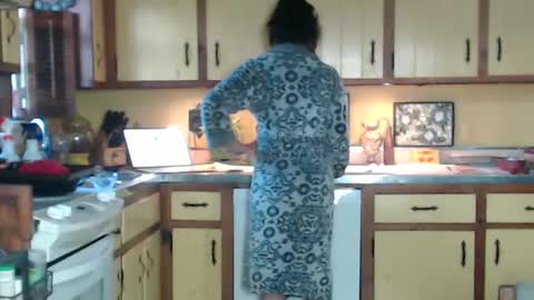 Snapshot of catalystic chatting on October 6, 9:12 pm CATALYSTIC online show from October 6, 9:12 pm