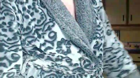 Snapshot of catalystic chatting on October 27, 10:14 pm CATALYSTIC online show from October 27, 10:14 pm