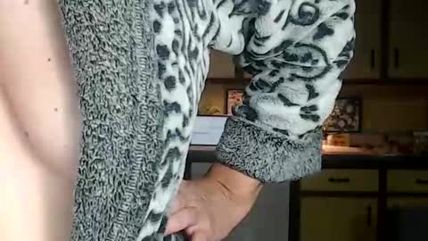 Snapshot of catalystic chatting on October 29, 12:02 am CATALYSTIC online show from October 29, 12:02 am