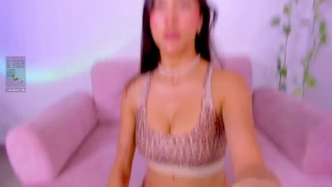      online show from May 5, 9:34 pm