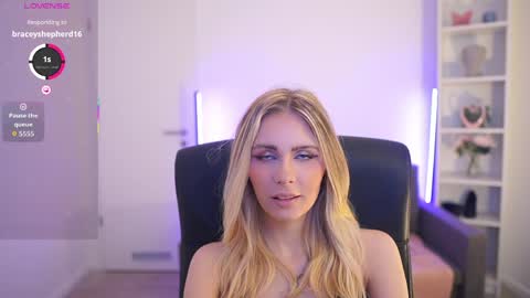 catecrago  online show from March 27, 8:59 am