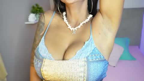 Caterine Zapata  online show from December 27, 9:06 am