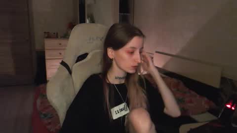 Snapshot of cath_dysphoria_ chatting on October 18, 7:14 pm CATH online show from October 18, 7:14 pm