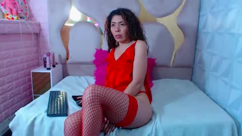 cathaleyahh online show from January 4, 8:49 am