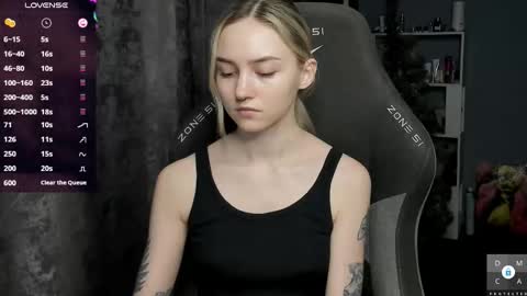 Snapshot of cathell chatting on March 4, 3:51 pm Sam online show from March 4, 3:51 pm