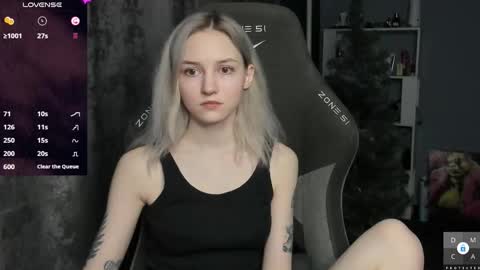 Snapshot of cathell chatting on March 11, 4:13 pm Sam online show from March 11, 4:13 pm