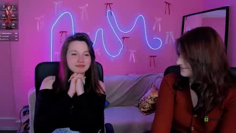 Snapshot of catherine_kitty chatting on March 16, 5:44 am Catherine online show from March 16, 5:44 am