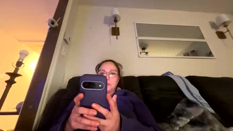 Snapshot of catherineperreault23 chatting on May 3, 12:16 am CuriousCate online show from May 3, 12:16 am