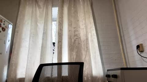 catherinepirs online show from May 5, 7:38 am